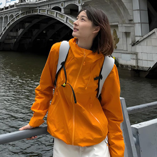 博格达LT硬壳压胶户外冲锋衣男女同款防暴雨休闲旅游外套工作服