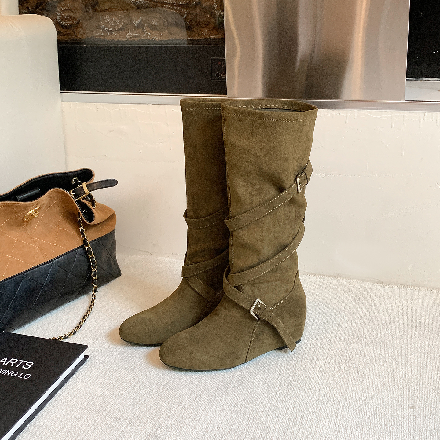 内增高长筒靴女2025新款秋季复古百搭堆堆靴皮带扣显瘦高筒骑士