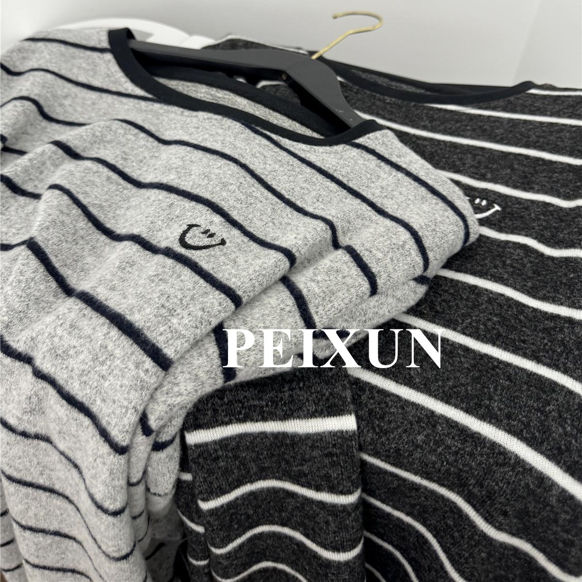 24早秋人手b备大爆款可爱mini笑脸刺绣柔软亲肤保暖兔毛绒长袖Tee