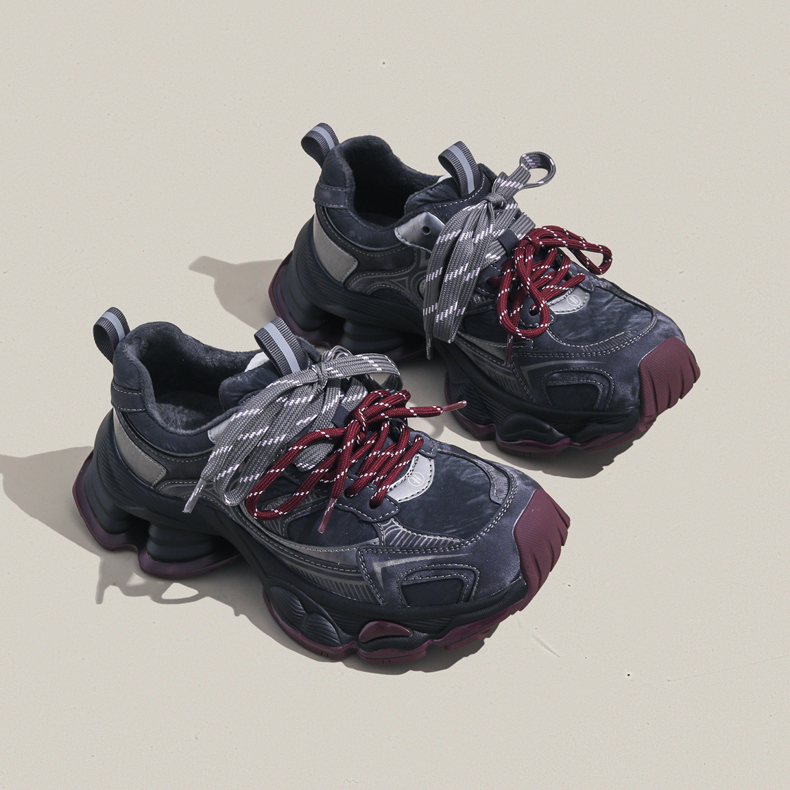 周周推荐~欧洲站冬季新款加绒保暖厚底老爹鞋女百搭休闲运动鞋子