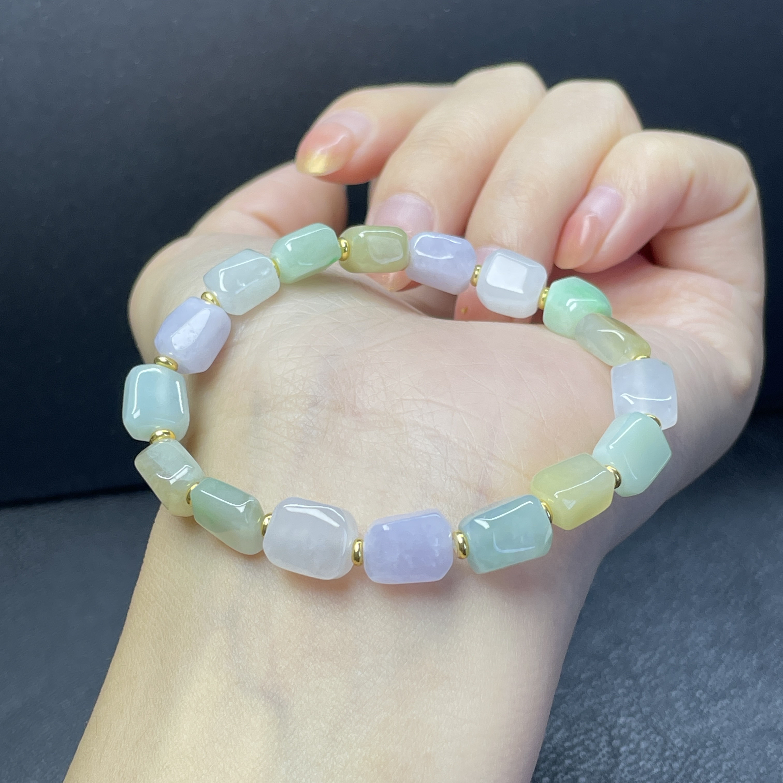 翡翠随形多宝手串 青春靓丽