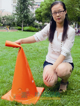 卡乐咪早教儿童路障橙色软质标志桶锥形障碍物感统训练器材雪糕筒