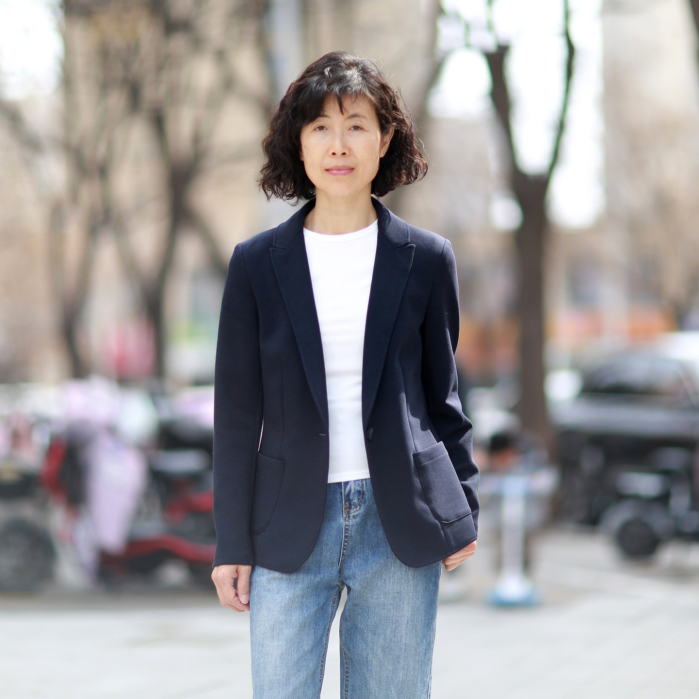 短款通勤针织弹力西装外套女