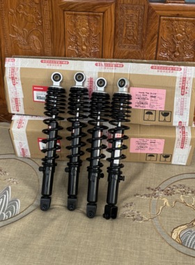 泰国进口SHOWA昭和适应PCX160 UFR150ADV150 ngw150ns150gxnwt150