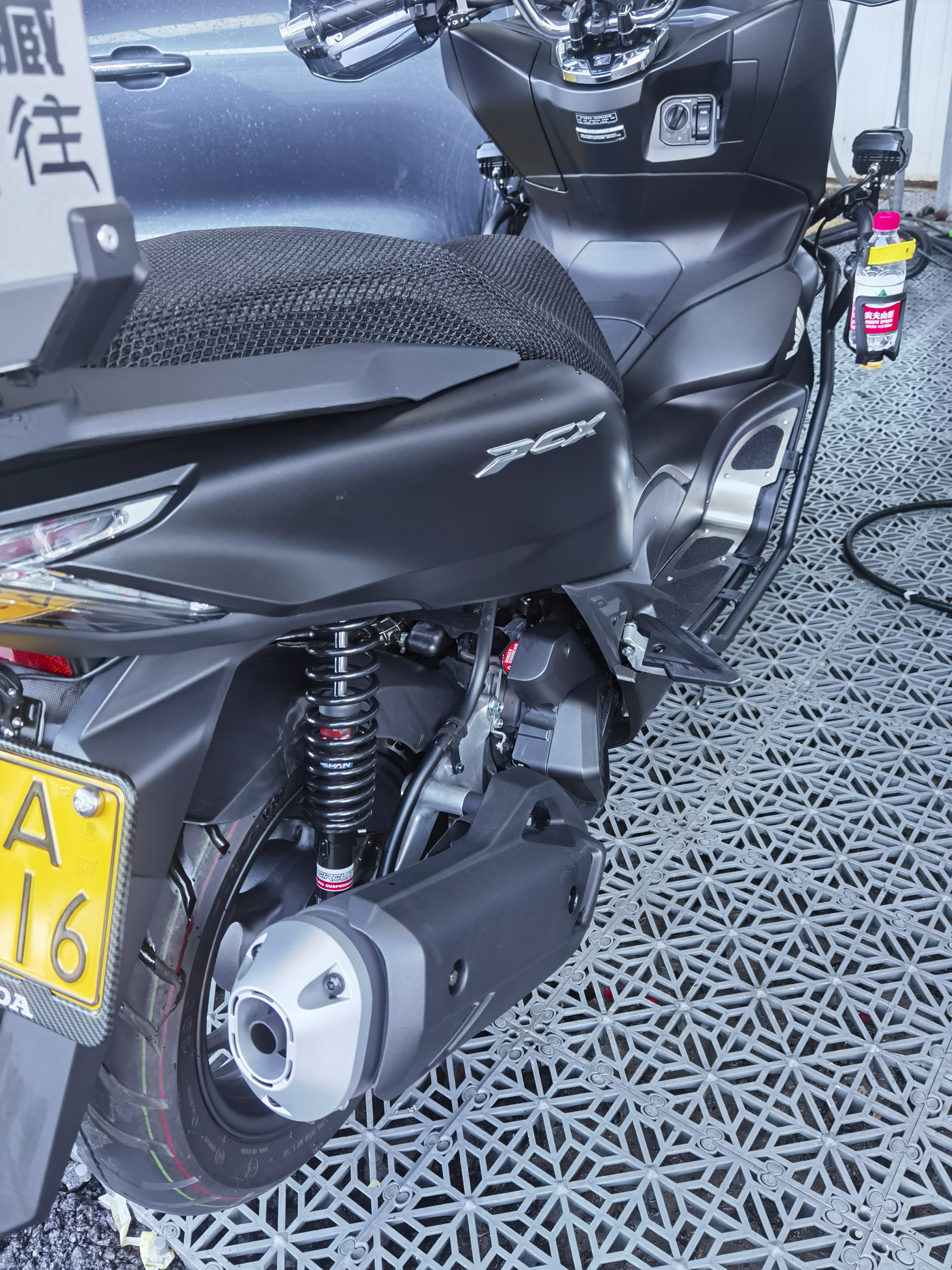 泰国进口适合本田PCX160  PCX150  NGW150   昭和后减震器SHOWA