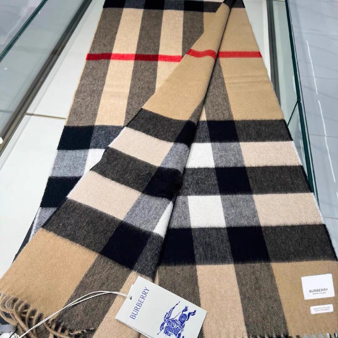 正品代购羊绒围巾经典大格纹驼色双面男士冬季加厚保暖款围脖女士