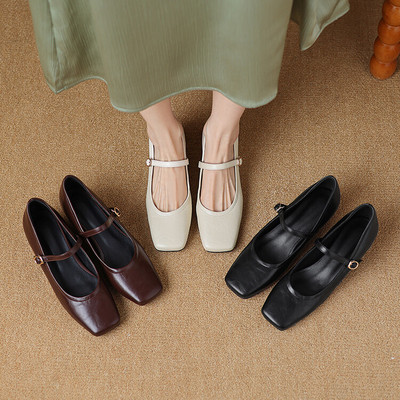 方头春秋小皮鞋内增高玛丽珍鞋坡跟单鞋女棕色米白色大码小码鞋YM