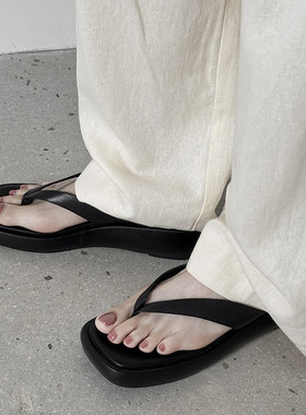 米白色夹趾中跟拖鞋女松糕厚底夏季外穿女不累脚人字拖真皮拖 JQQ