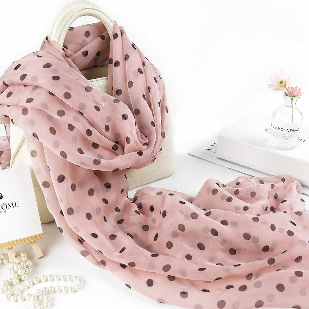 粉色波点丝巾真丝桑蚕丝百搭长款纱巾新款搭配大围巾春秋女高级感