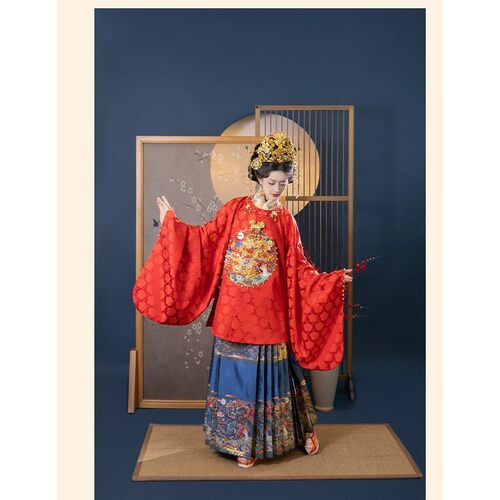 【出租】砚滨纱盘金绣龙补兔龙望月盘金绣钉珠明制汉服婚服男女款