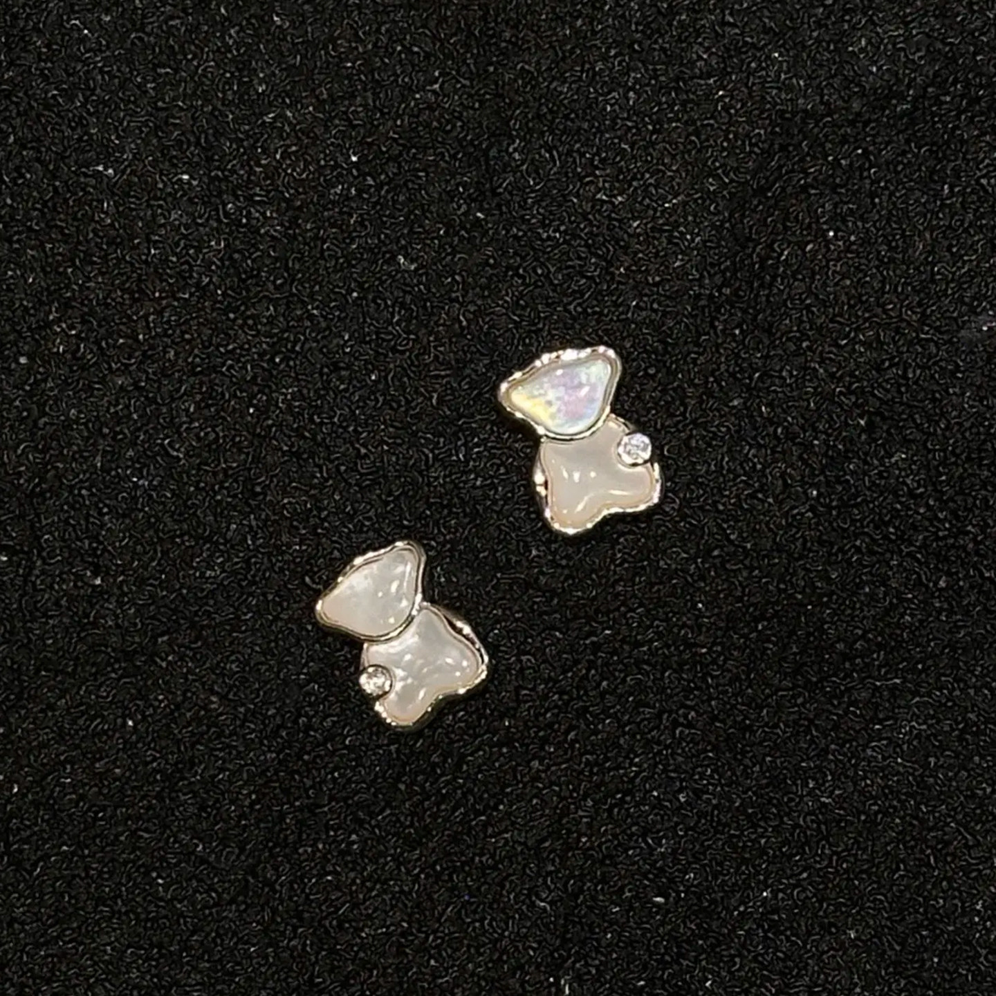 新款立体小熊银针耳钉清冷高级感小巧温柔少女风时尚百搭简约耳饰