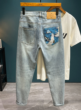 轻奢国潮刺绣牛仔裤男士修身小脚春夏新款潮牌弹力休闲百搭长裤子