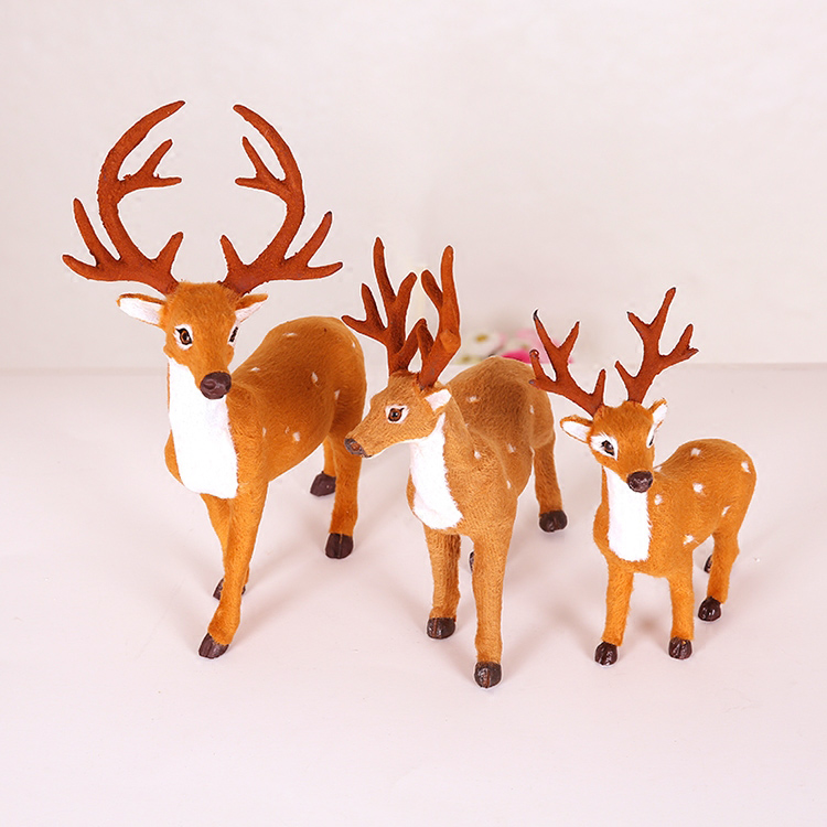 圣诞节小鹿立体梅花鹿仿真站鹿带毛绒圣诞麋鹿节日装饰摆件