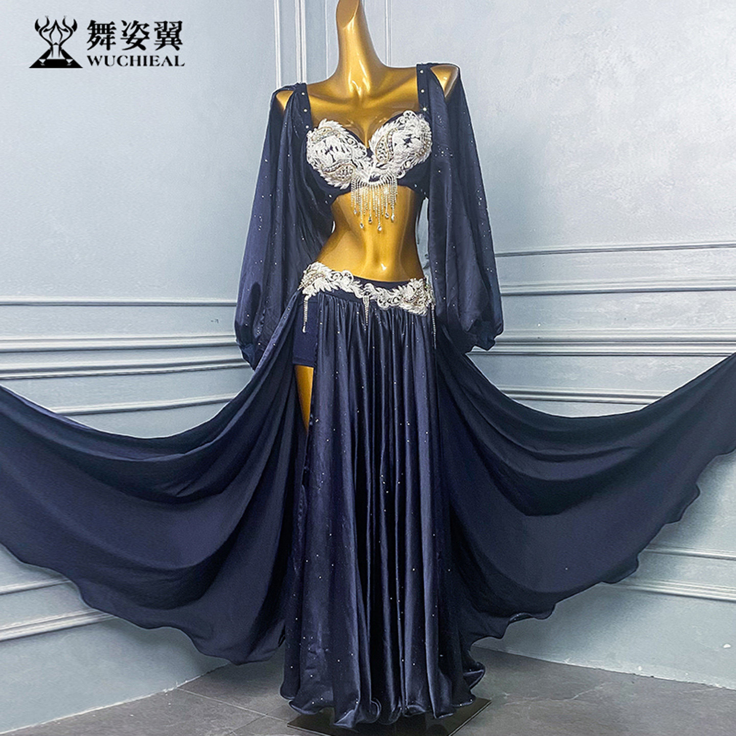 藏蓝真丝重工缎肚皮舞表演出服文胸大摆裙套装2026新款东方舞台服