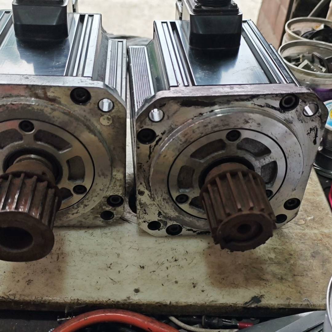 gyg152cc2-t2g伺服电机包好议价 也可为维修!!