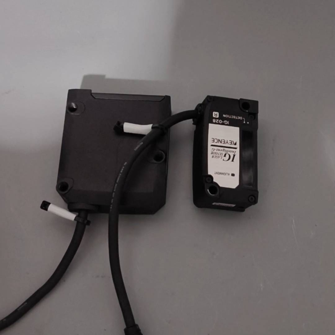 基恩士传感器 IG-028（T)议价 也可为维修！！