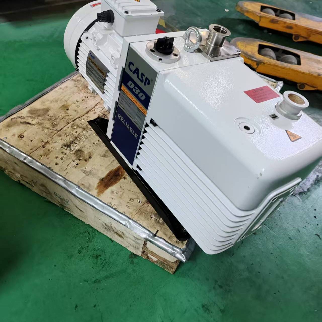 九成新凯斯普真空泵CASP-议价 也可为维修！！