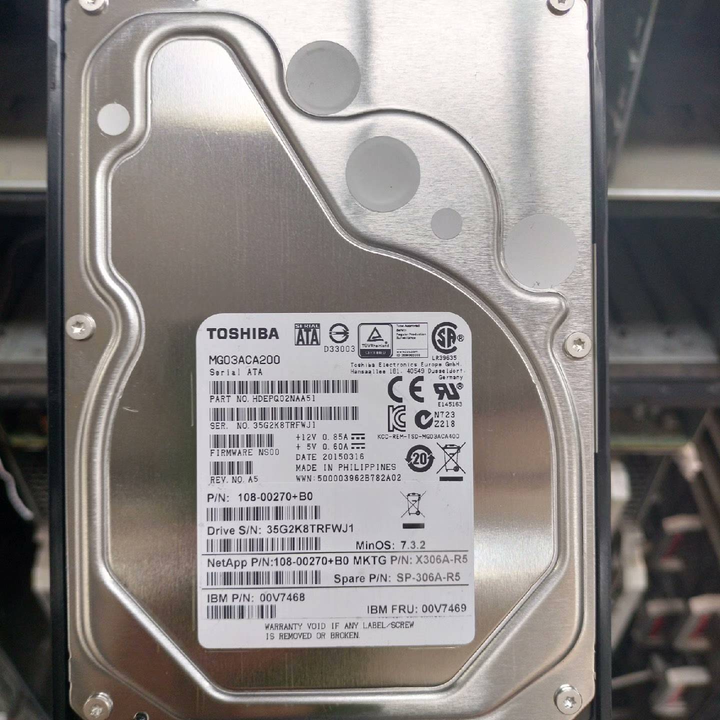 Netapp 2T X306A-R5 SP-306A-R5议价 也可为维修！！