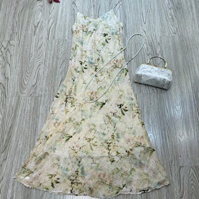 真丝丝绒烧花V领闪亮修身吊带裙