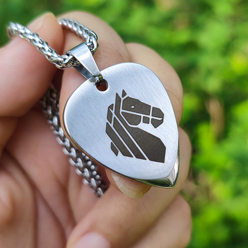 李荣浩黑马吉他拨片项链