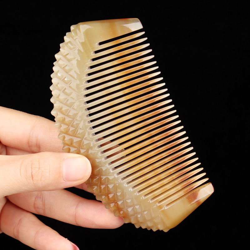 正品天然牦牛角梳子家用刻字防静电脱发按摩白角送女友可爱小梳子