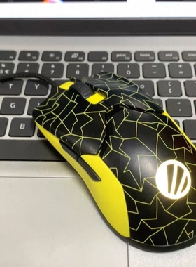 Razer雷蛇毒蝰8KHZ轮询率ESL战队联名限定版有线游戏FPS专用鼠标