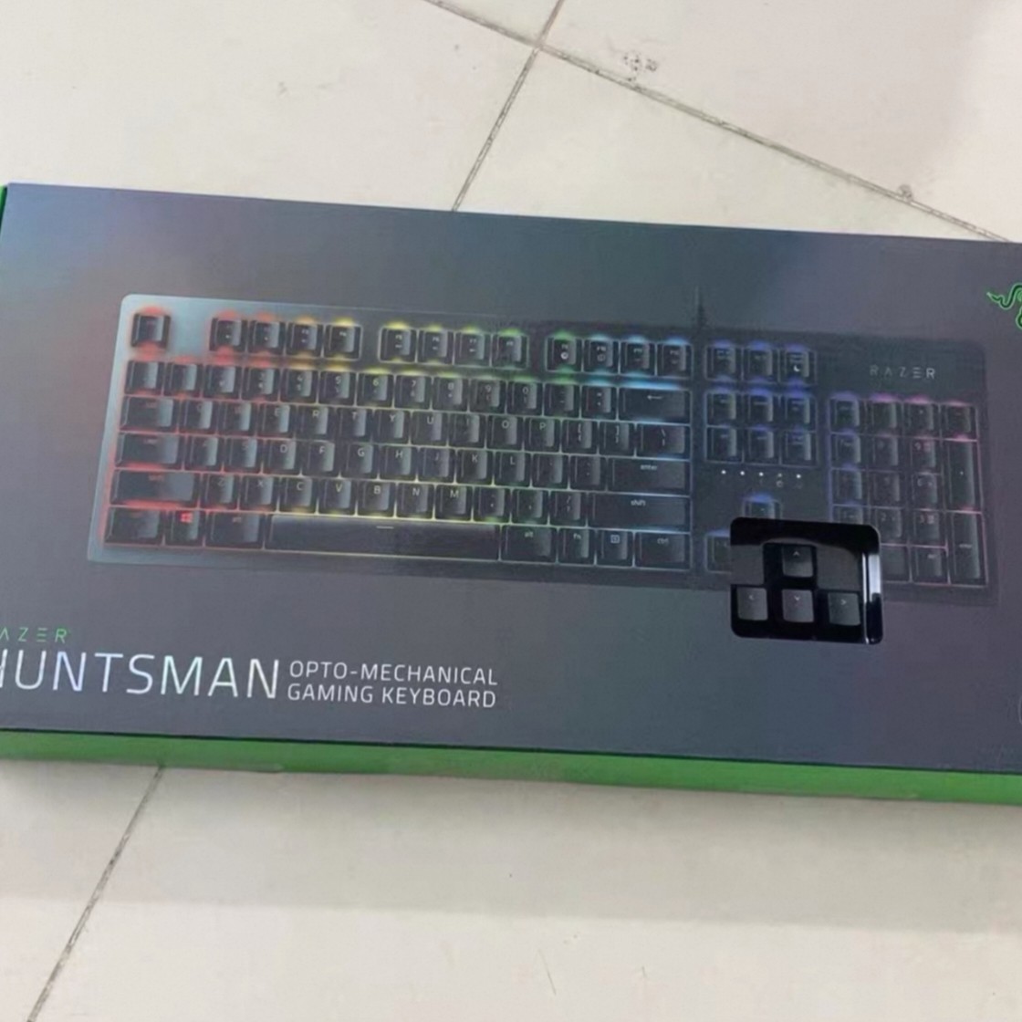 Razer雷蛇猎魂光蛛段落紫轴有线游戏背光FPS机械轴体CF/FPS键盘