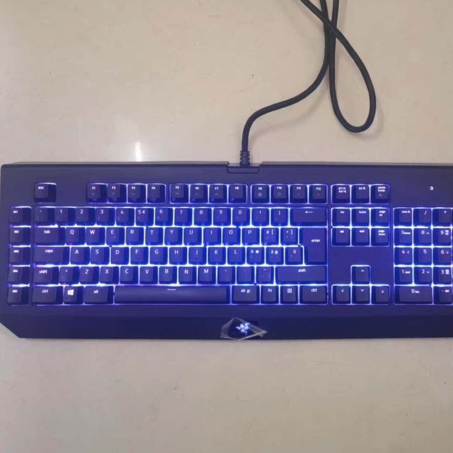 Razer雷蛇黑寡妇终极幻彩欧版RGB有线游戏机械电竞104配列键盘