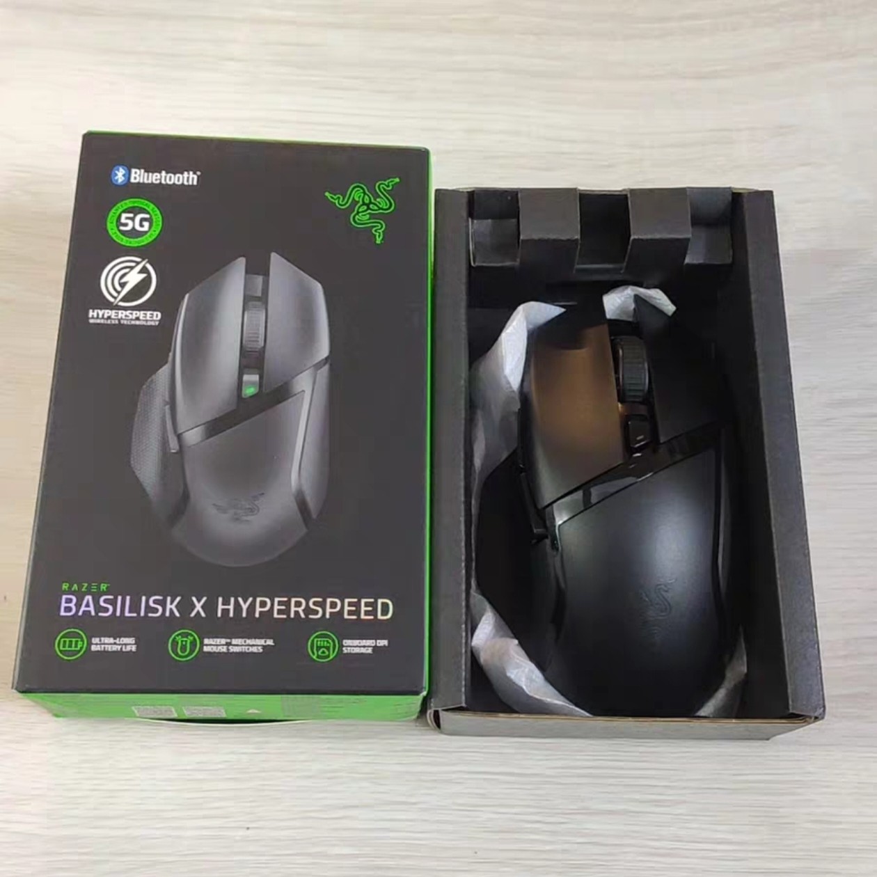 Razer雷蛇巴塞利斯X极速版无线蓝牙双模电池游戏电竞大手办公鼠标