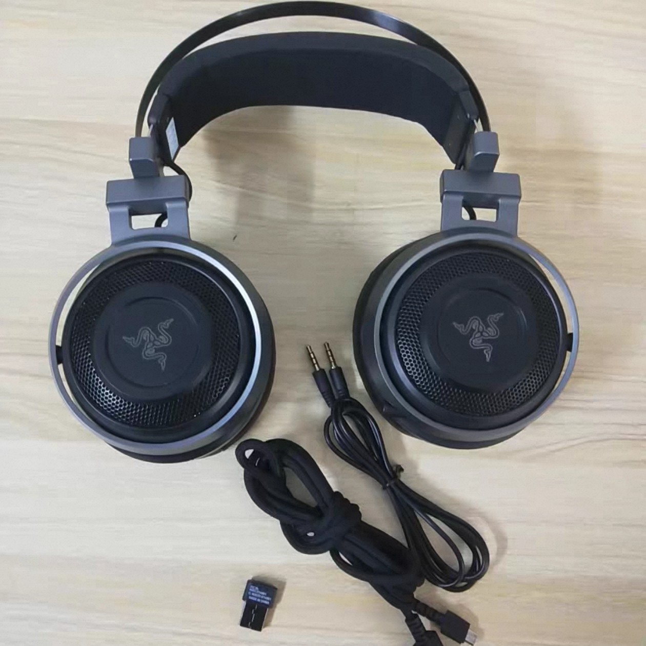 Razer/雷蛇 影鲛Ultimate Nari振动无线头戴式电脑电竞游戏耳机