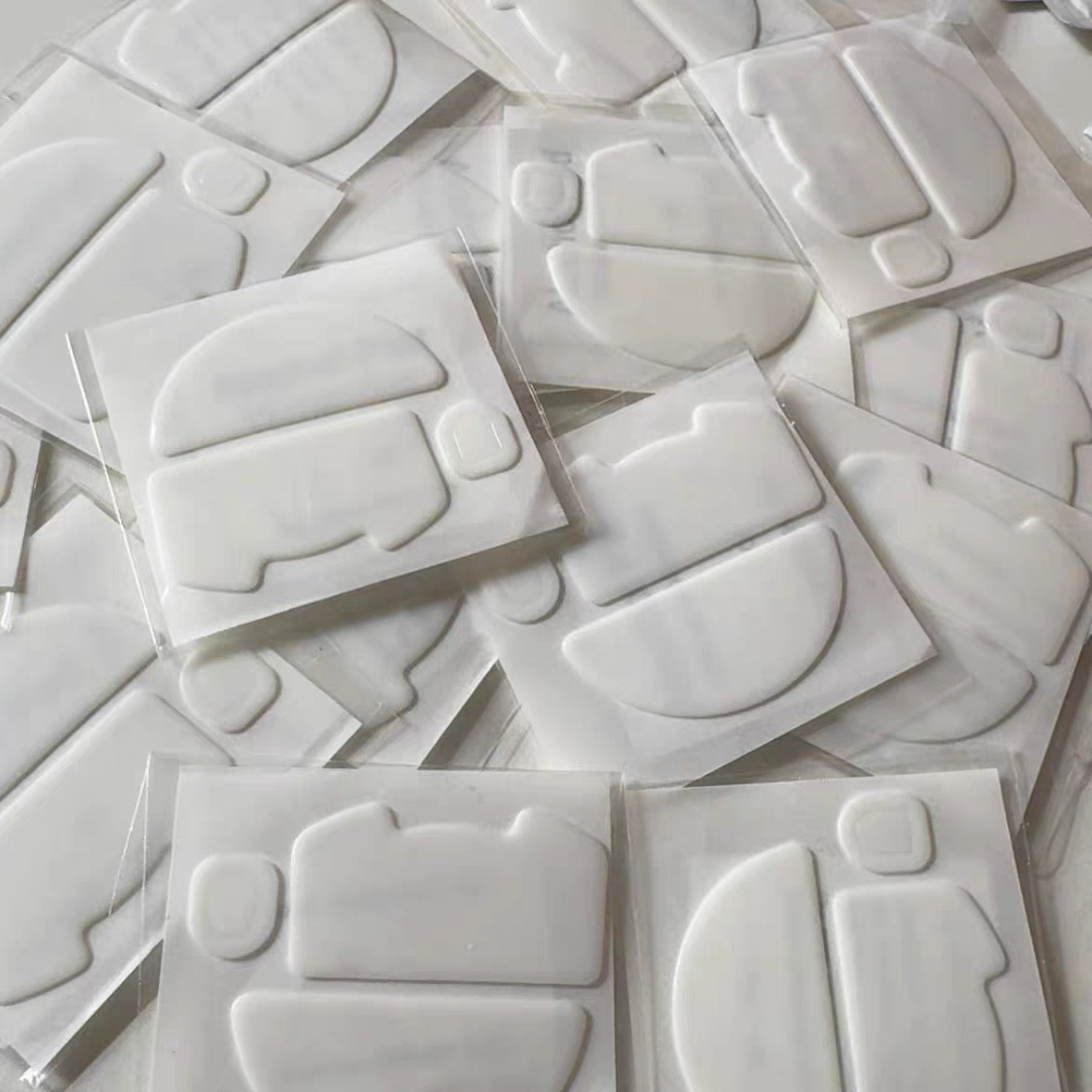 适配雷蛇毒蝰V3PRO专业版/V3极速版鼠标冰版弧边顺滑电竞脚贴垫