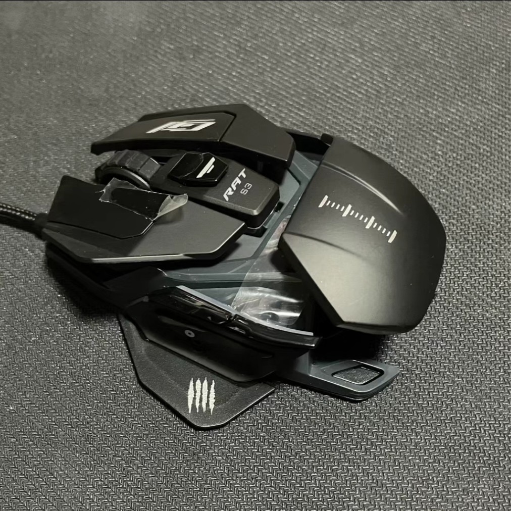 美加狮赛钛客MAD CATZ GT RAT S3有线游戏电竞RGB媒体多功能鼠标