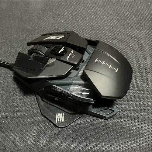 美加狮赛钛客MAD CATZ GT RAT S3有线游戏电竞RGB媒体多功能鼠标