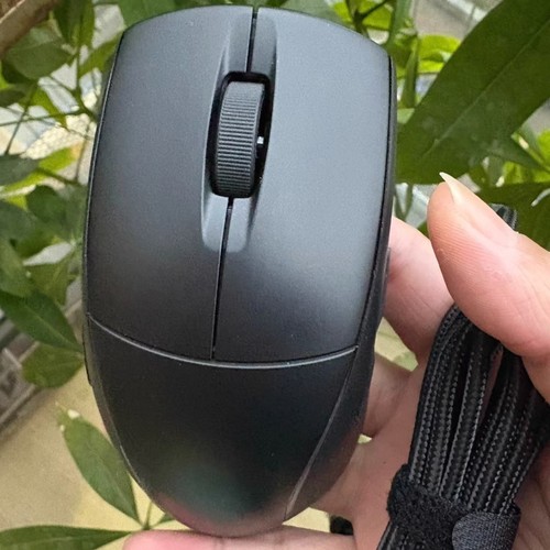 美商海盗船M75 WIRELESS三模无线RGB轻量化光学微动游戏电竞鼠标