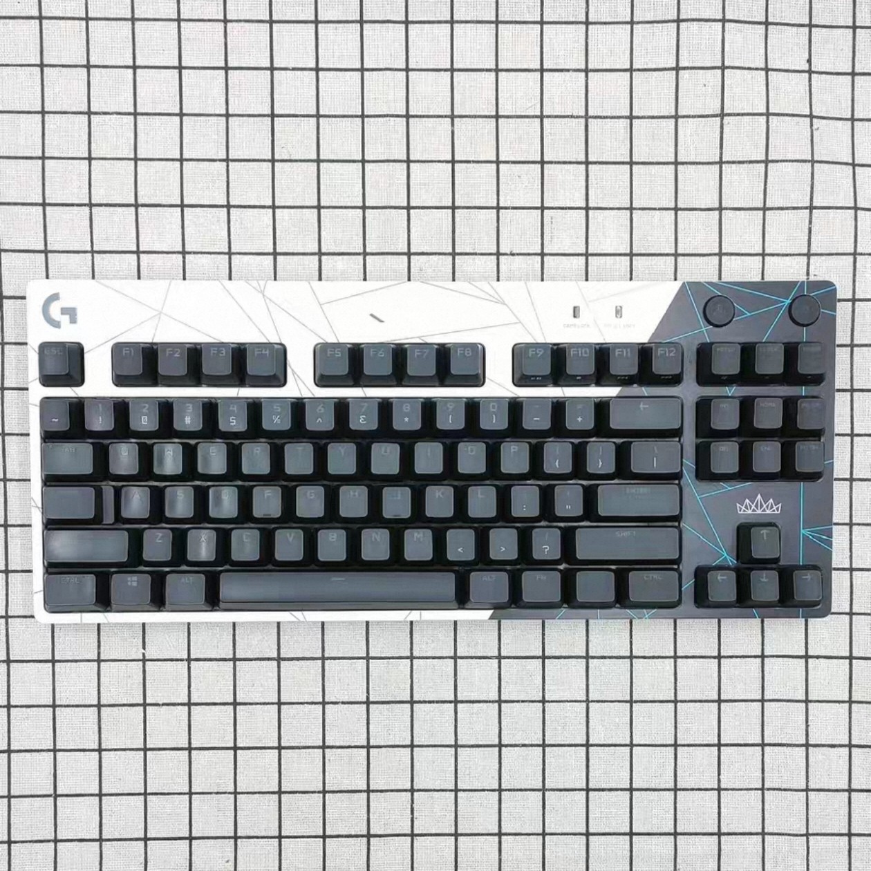 Logitech罗技GPROX KDA英雄联盟女团联名限定绝版有线RGB游戏键盘