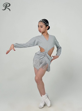 R design舞服拉丁舞流苏灰色兜兜露腰长袖露背设计练习服恰恰女童