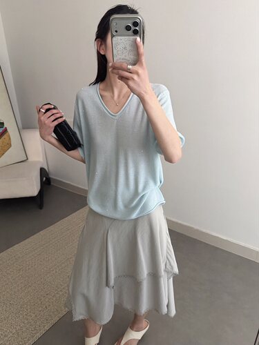 显瘦V领珠片天丝麻针织短袖百搭