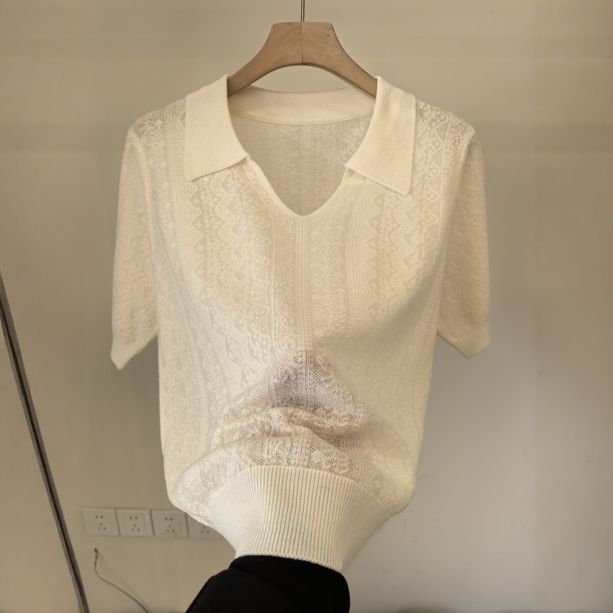 2026春季新款韩系宽松显瘦翻领天丝羊毛针织短袖女百搭上衣T恤衫