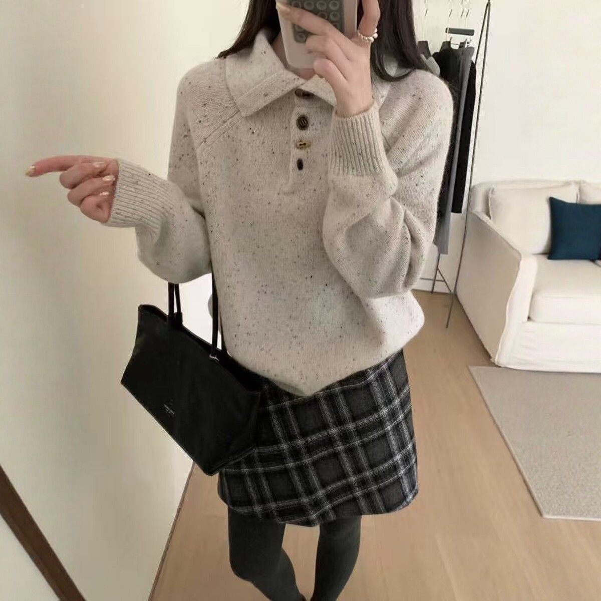 翻领套头浣熊绒羊毛针织衫女毛衣
