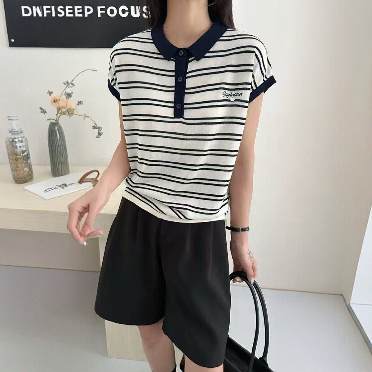 2026春季新款韩系宽松显瘦翻领条纹短袖天丝针织衫女百搭上衣T恤