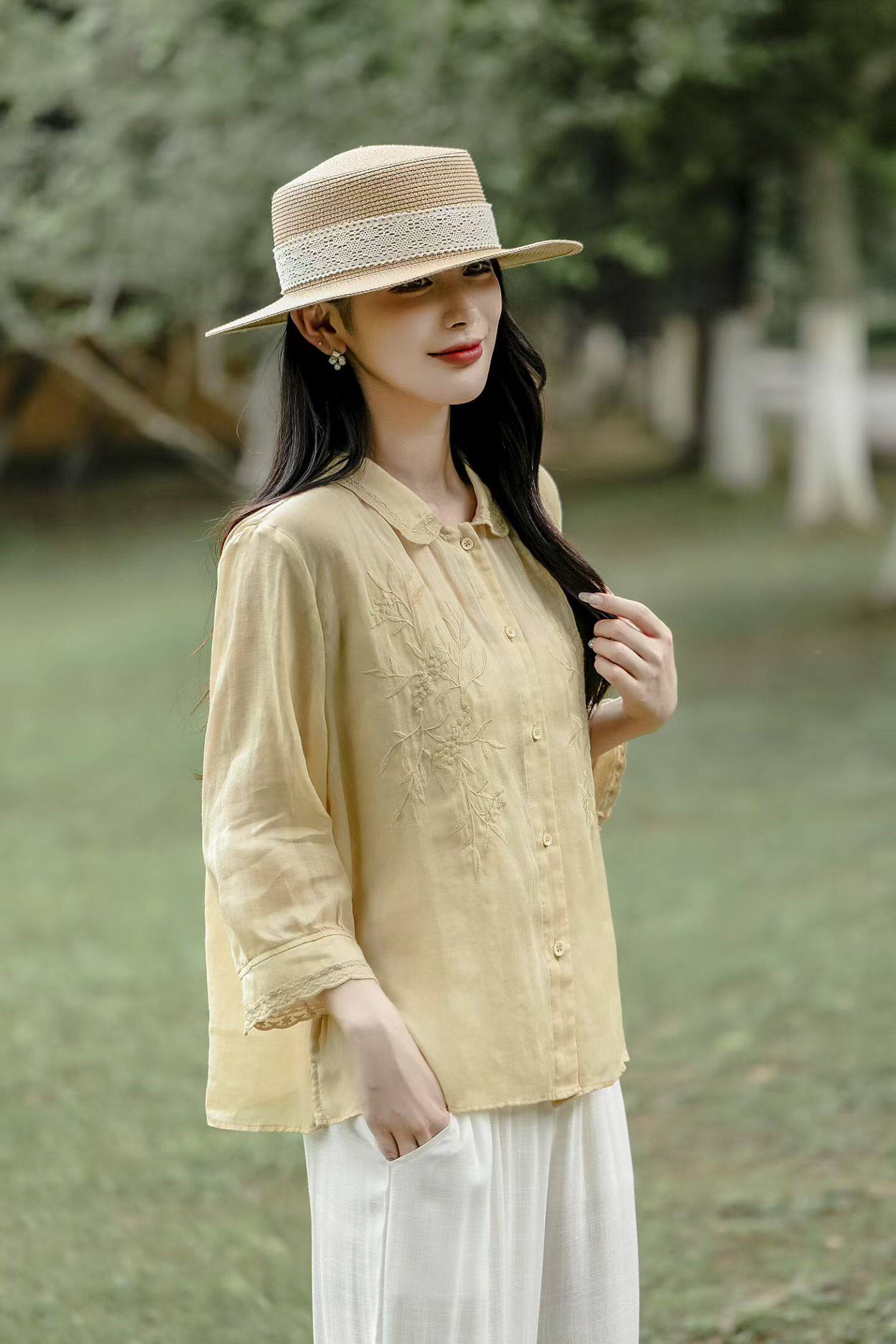 莲子魅依新款100%纯苎麻夏高端洋气文艺风刺绣衬衫女宽松显瘦上衣