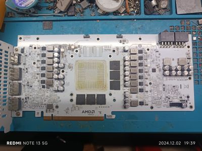 AMDRX7000系显卡维修 RT7700XTRX7800XTRX7900XTX黑屏花屏不显示