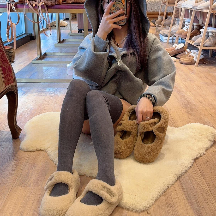 现货羊羔毛豆豆鞋2025冬季韩版圆头厚底棉鞋魔术贴玛丽珍毛毛鞋潮