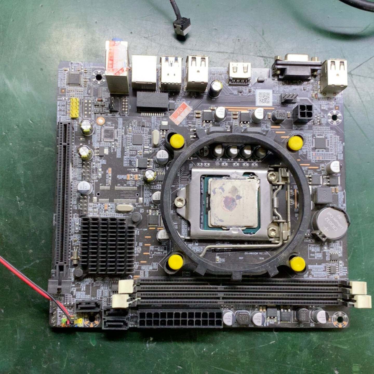 议价zx-h61cm v1.11主板 功能完好 送CPU 需要可维修翻新图片