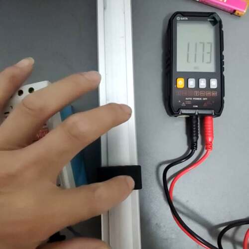 议价巴鲁夫BALLUFF位移传感器BTL7-A501-M0175可维修
