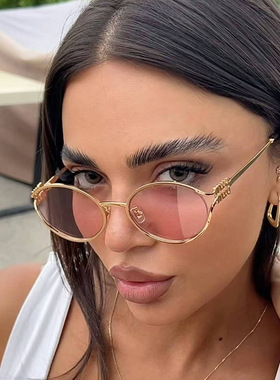 夏季新品太阳眼镜椭圆形ins高级感墨镜女时尚穿搭网红眼镜