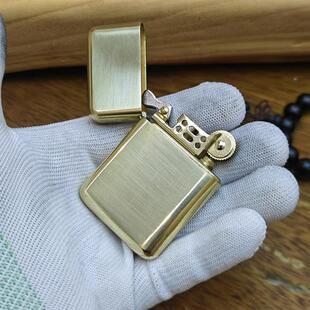 佐罗790三代纯铜超薄一体独立内胆超密封超续航手感火机复古潮流