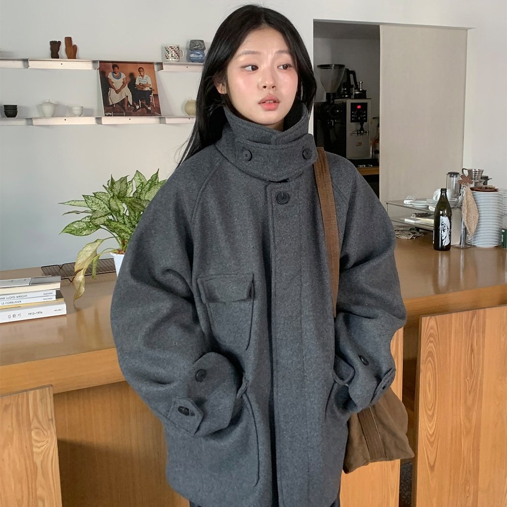 韩国小众复古气质立领保暖单排扣多口袋设计毛呢大衣外套