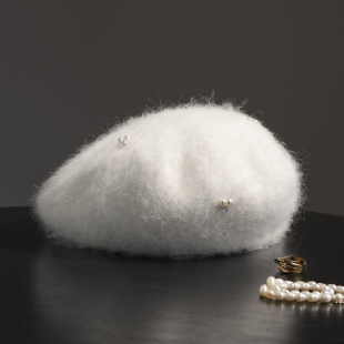 25年秋季 蓓蕾 新 甜美兔毛贝雷帽子轻奢手缝珍珠画家帽法式 疯帽子