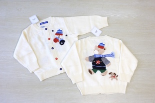 FAMILIAR围巾熊毛衣 手工刺绣可爱洋气童趣儿童男女宝宝保暖毛衣